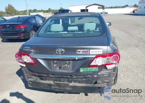 2013 Toyota Corolla L z USA, uszkodzony, nr VIN 5YFBU4EE1DP191447